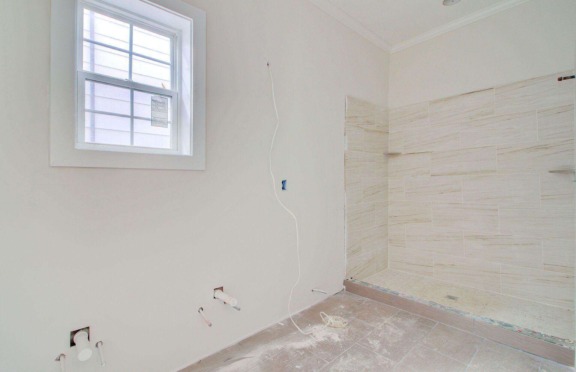 27 Cleveland Street Charleston, SC 29403 - Photo 13 of 23 RvmWxFy5