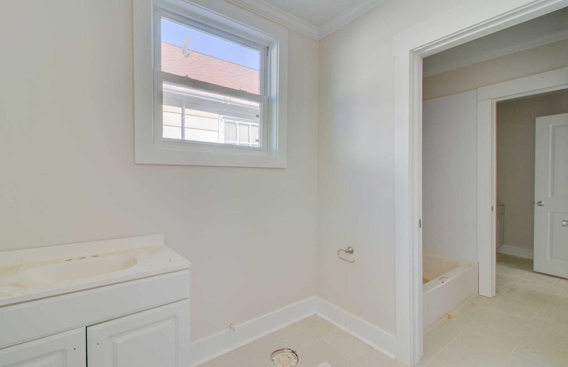 27 Cleveland Street Charleston, SC 29403 - Photo 19 of 23 oTxN8O-b