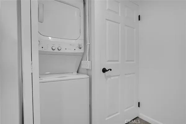 $550,000 | 1371 Oakmont Road, Unit 150K, Seal Beach, CA 90740