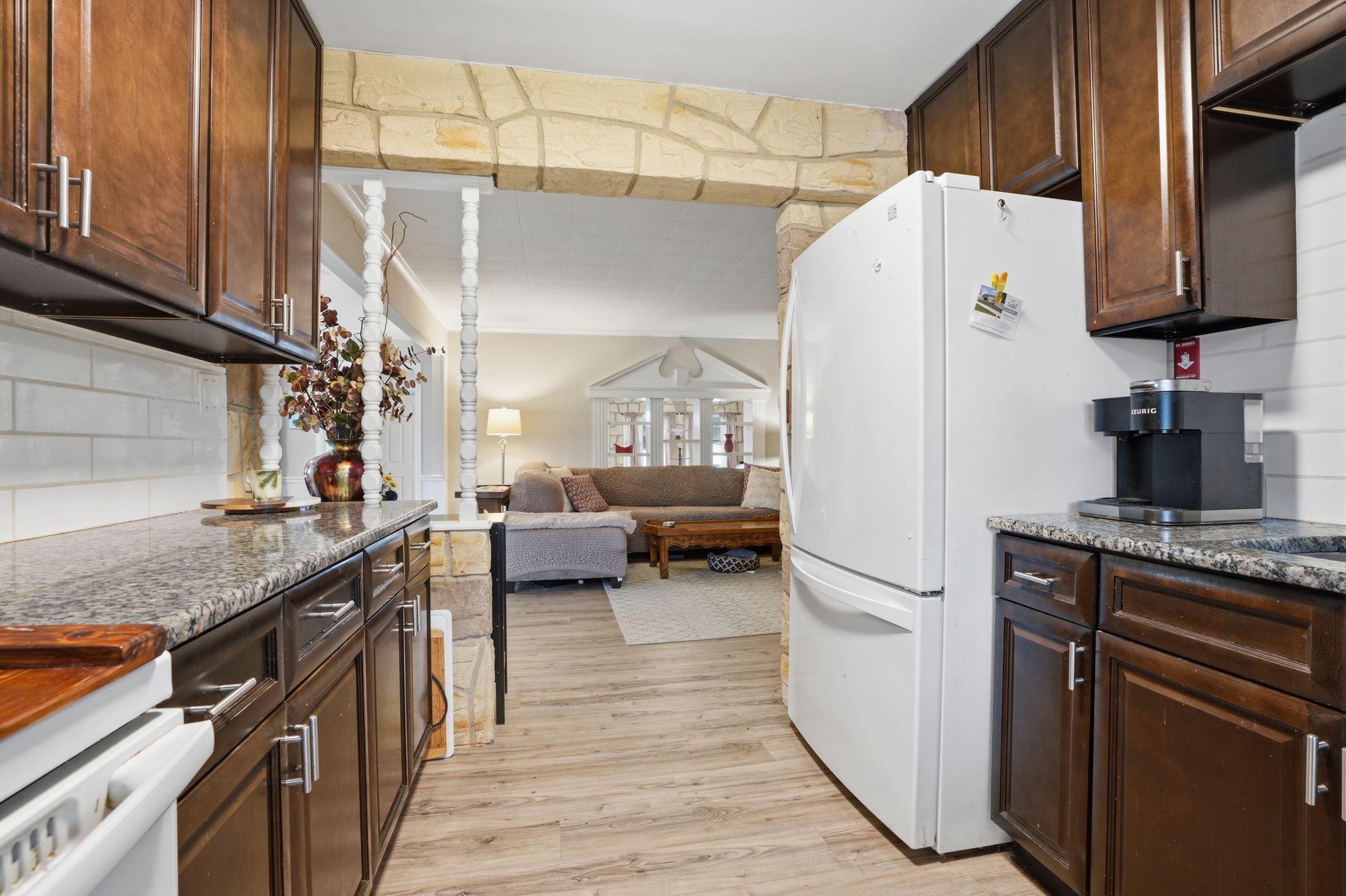 22 Inbrook Road Levittown, PA 19057 - Photo 8 of 26 Gallery Image 8