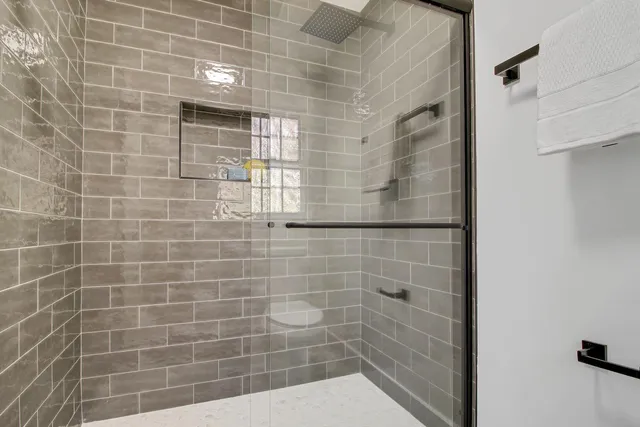 $3,100 | 305 Mayfield Street, Summerville, SC 29485