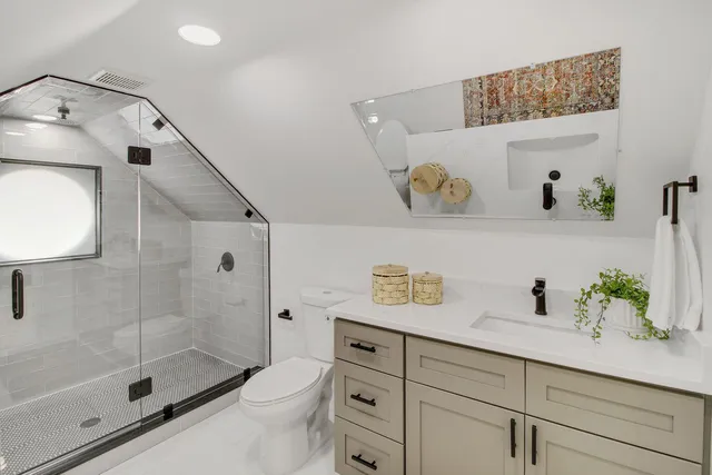 $3,100 | 305 Mayfield Street, Summerville, SC 29485