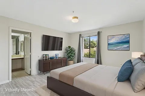 $399,900 | 4200 North Miller Road, Unit 220, Scottsdale, AZ 85251