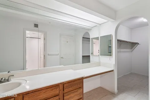 $399,900 | 4200 North Miller Road, Unit 220, Scottsdale, AZ 85251