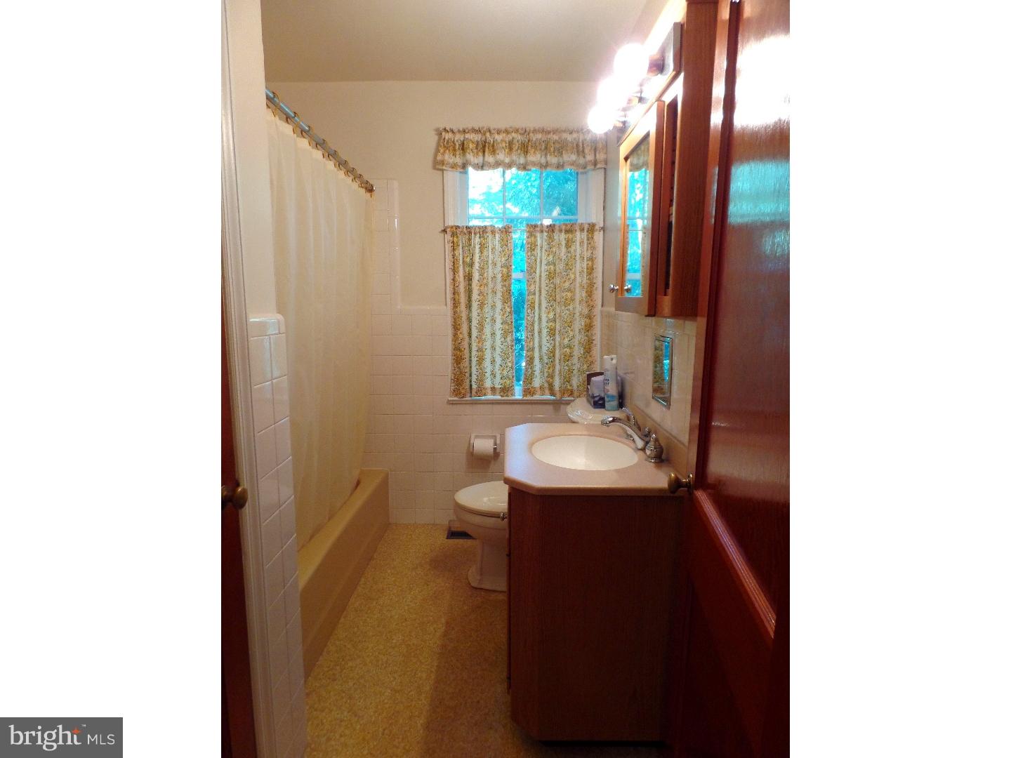 512 South Woodbury Road Pitman, NJ 08071 - Photo 9 of 16 Gallery Image 9