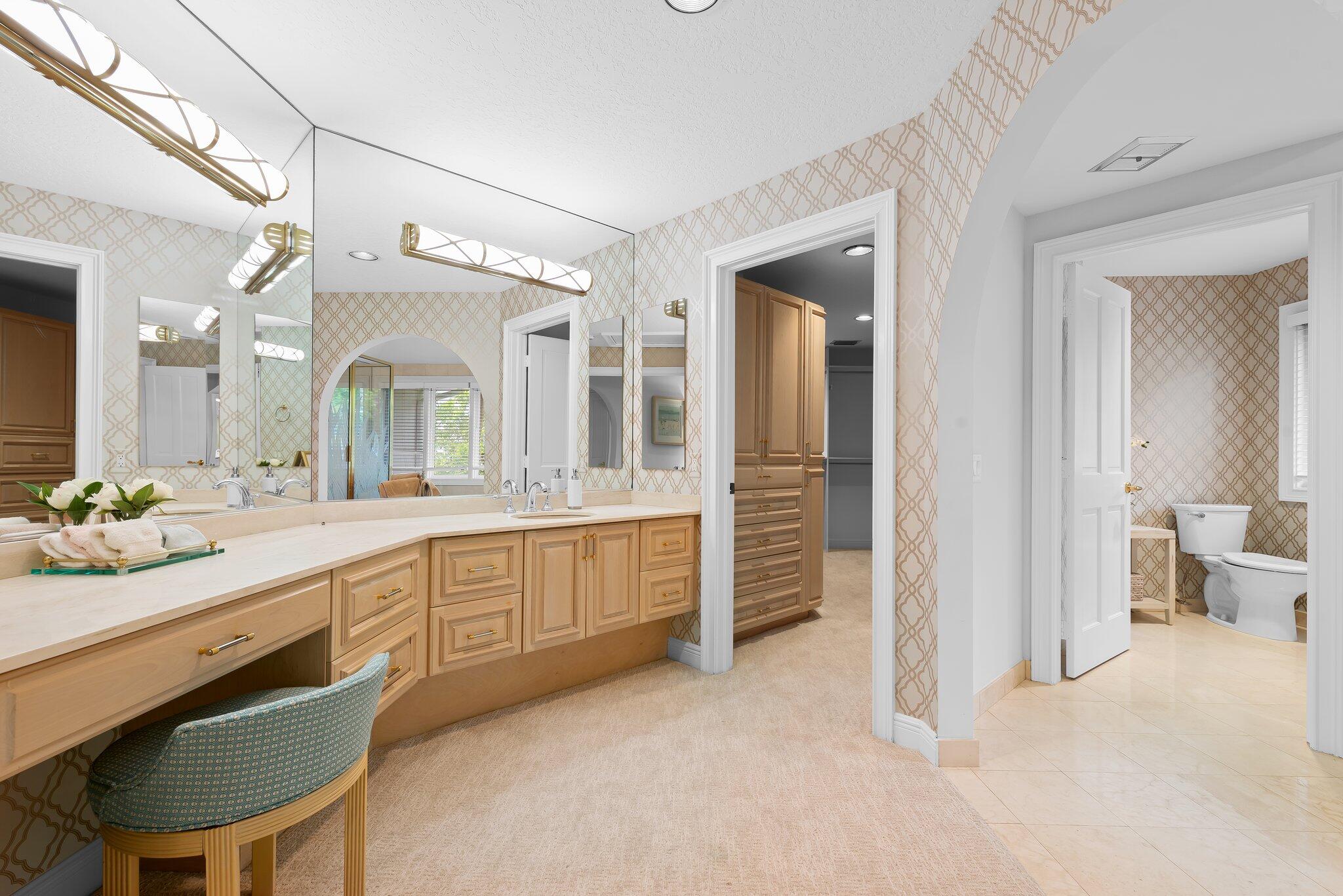 396 East Coconut Palm Road Boca Raton, FL 33432 - Photo 12 of 54 2 Bathroom Suites