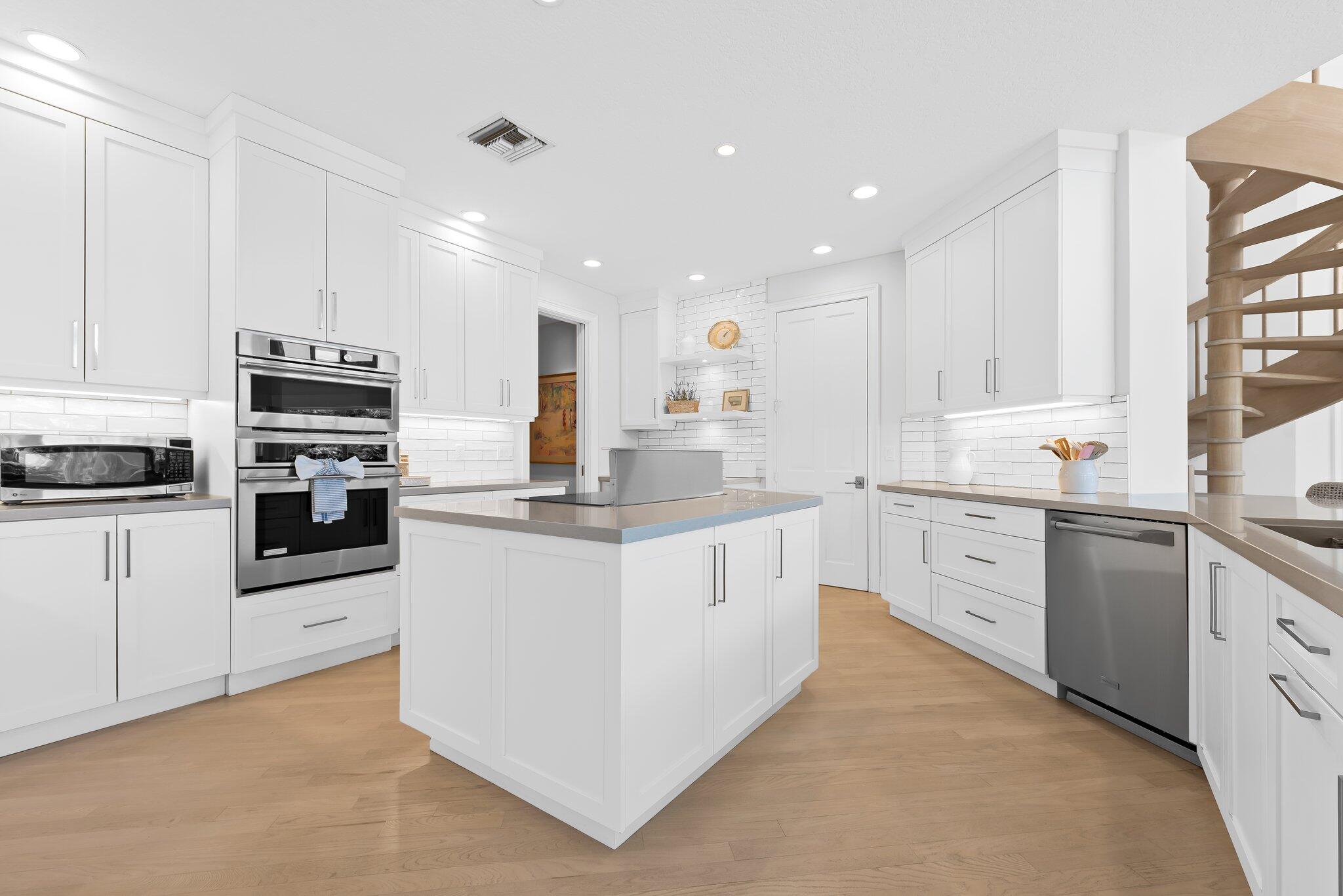 396 East Coconut Palm Road Boca Raton, FL 33432 - Photo 19 of 54 Updated Kitchen