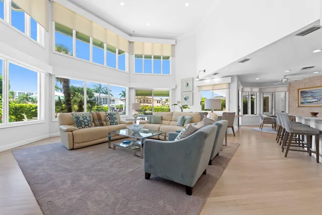 $40,000 | 396 East Coconut Palm Road, Boca Raton, FL 33432