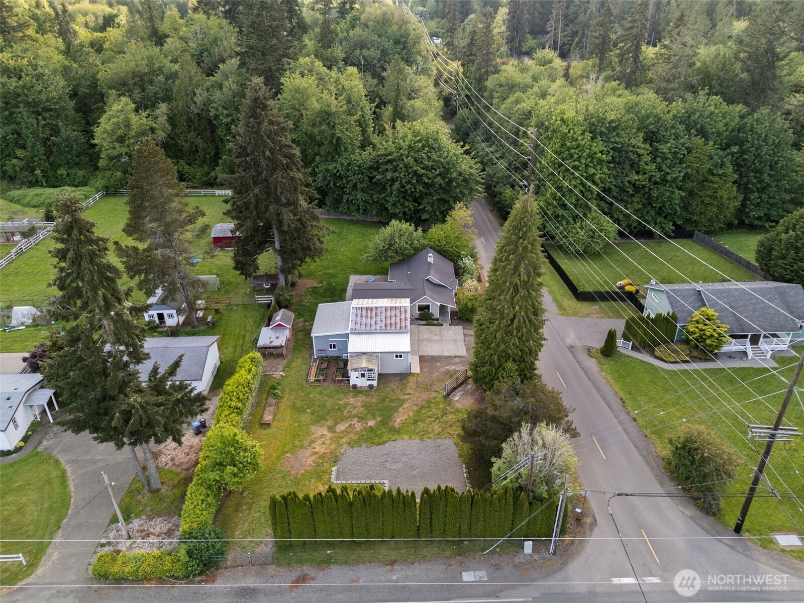 6096 East Collins Road Port Orchard, WA 98366 - Photo 5 of 40