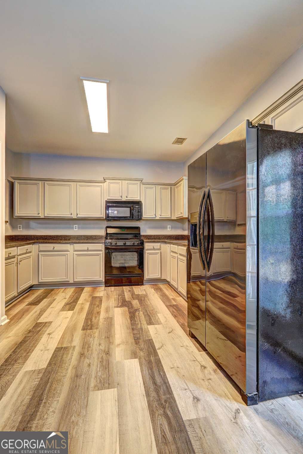 118 Meeting Pl Road Lawrenceville, GA 30044 - Photo 11 of 32