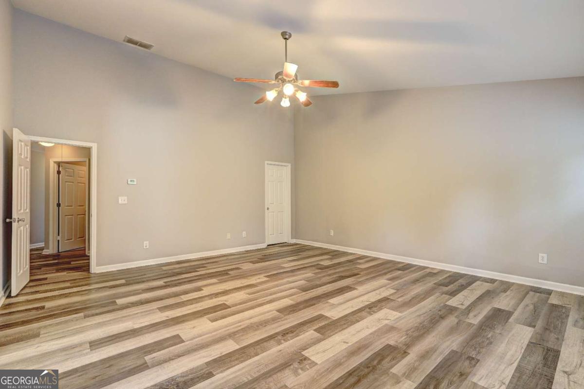 118 Meeting Pl Road Lawrenceville, GA 30044 - Photo 17 of 32