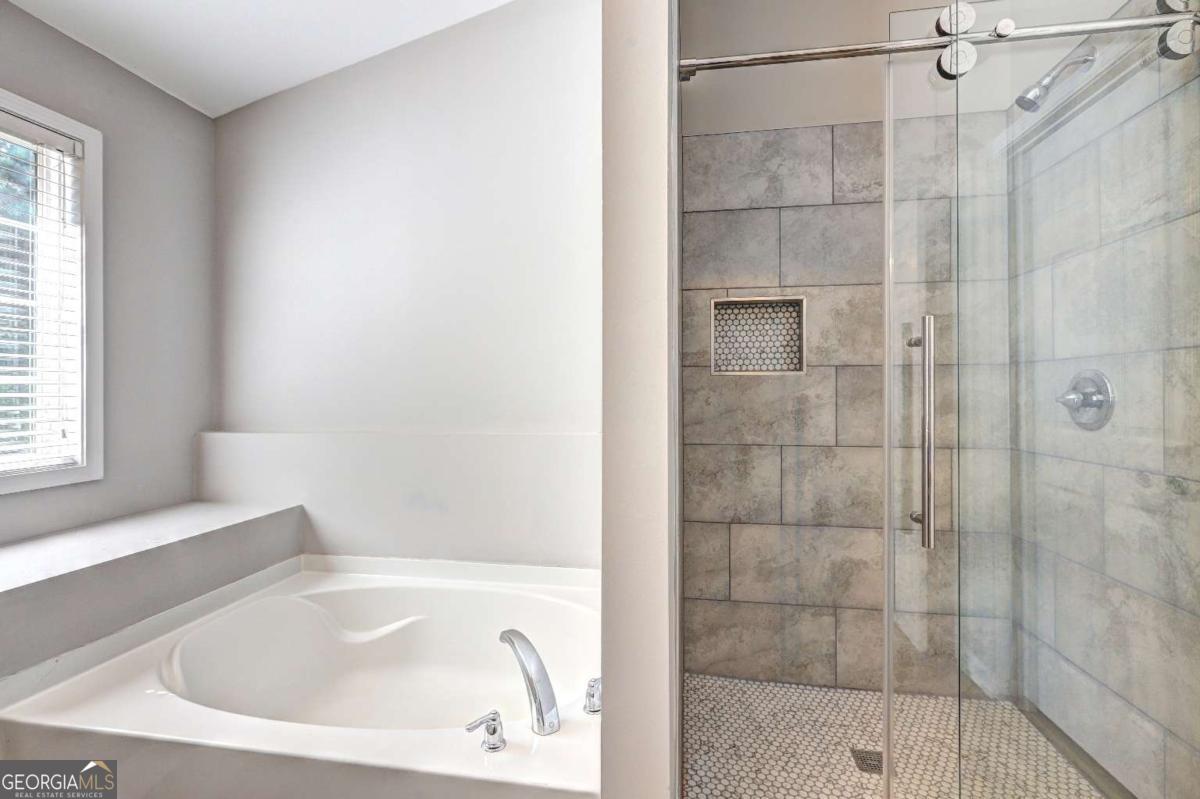 118 Meeting Pl Road Lawrenceville, GA 30044 - Photo 20 of 32