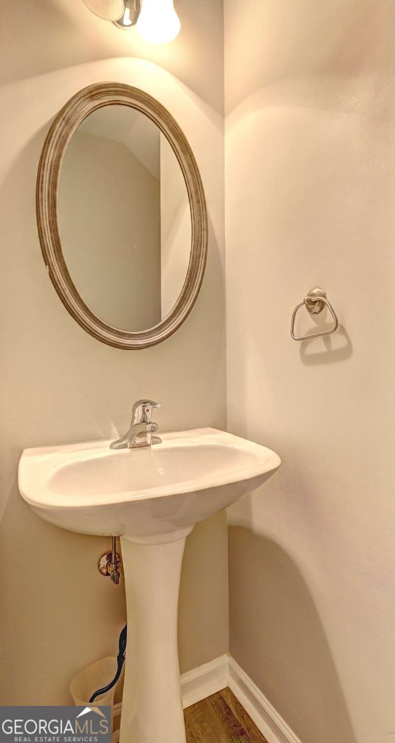 118 Meeting Pl Road Lawrenceville, GA 30044 - Photo 3 of 32