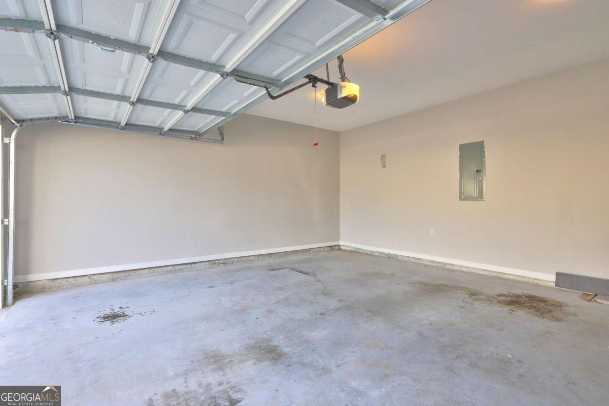 118 Meeting Pl Road Lawrenceville, GA 30044 - Photo 31 of 32