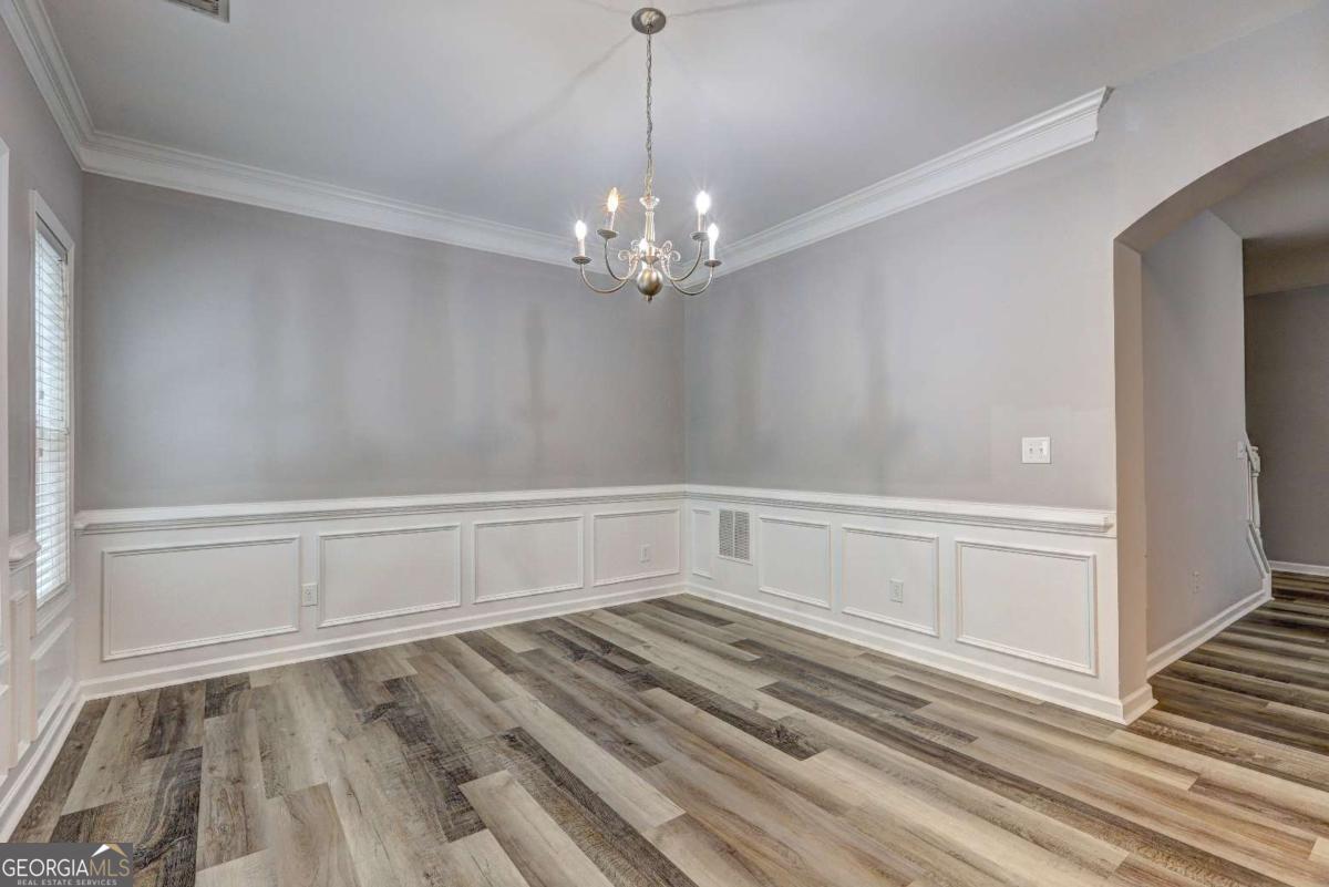 118 Meeting Pl Road Lawrenceville, GA 30044 - Photo 8 of 32