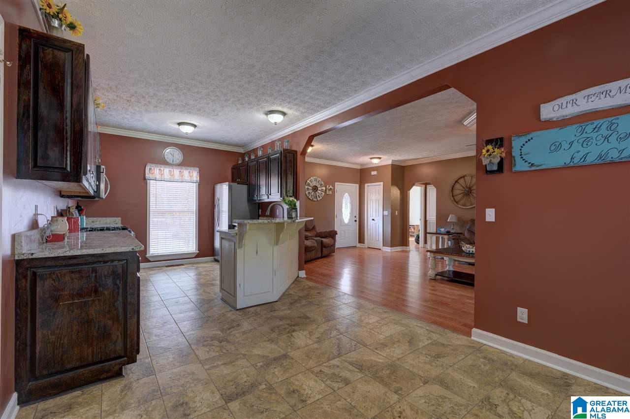1114 Brakefield Dairy Road Jasper, AL 35503 - Photo 7 of 20