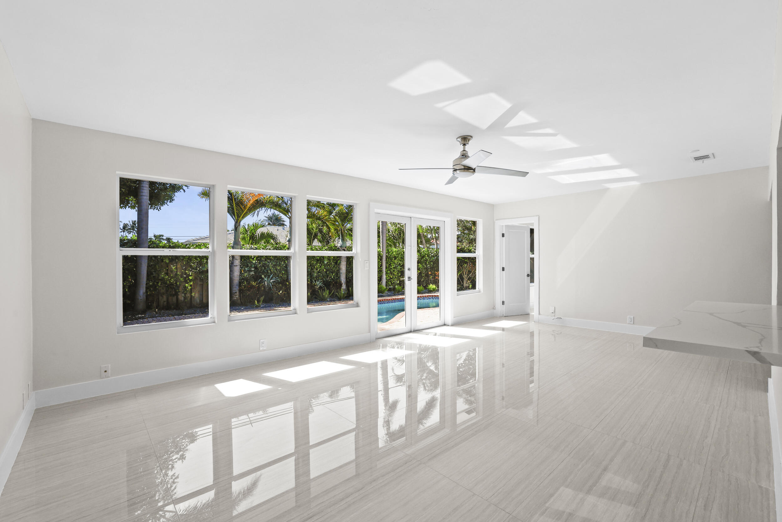4240 Northeast 22nd Terrace Lighthouse Point, FL 33064 - Photo 16 of 54 17__62_2350