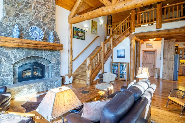 $3,495,000 | 1558 Trail Ridge Road, Alpine, WY 83128