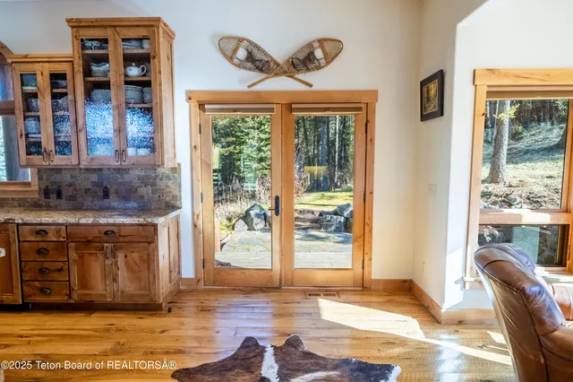 $3,495,000 | 1558 Trail Ridge Road, Alpine, WY 83128