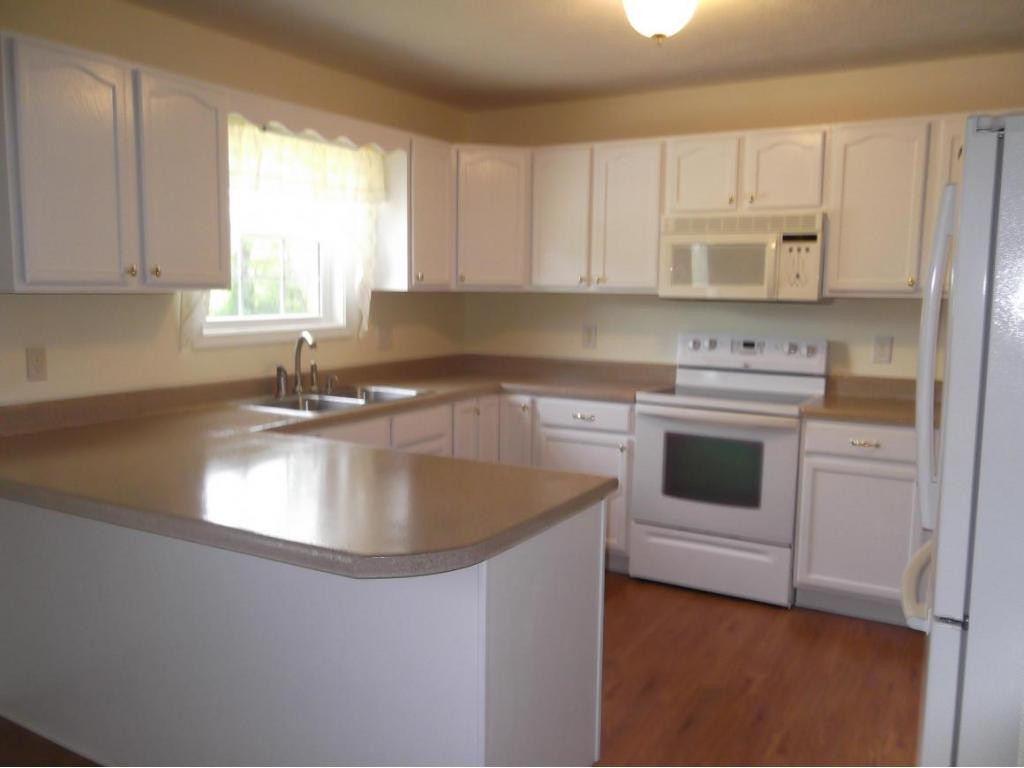 90 Fairview Road Afton, TN 37616 - Photo 3 of 22 KitchenDining Room