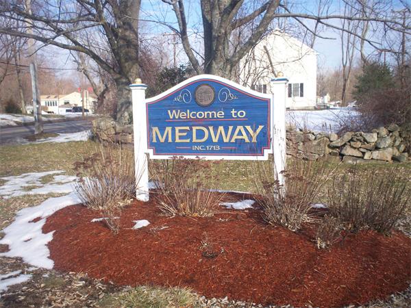 20 Green Valley Road Medway, MA 02053 - Photo 7 of 13 a view of street sign
