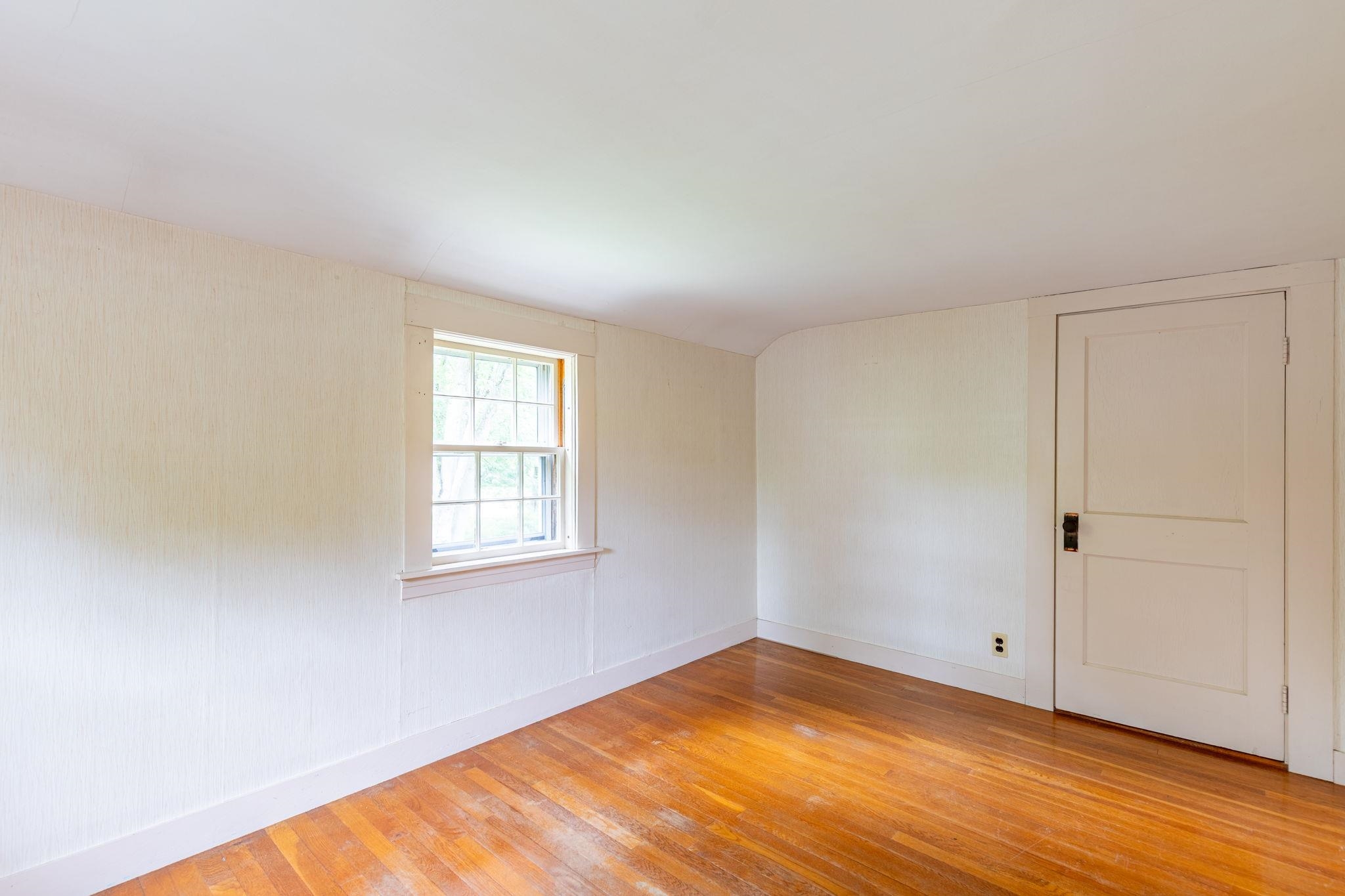 17 Spruce Street Exeter, NH 03833 - Photo 13 of 25