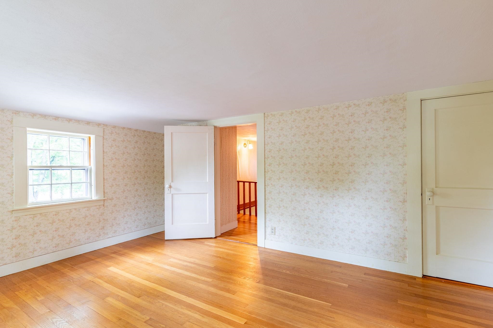 17 Spruce Street Exeter, NH 03833 - Photo 18 of 25