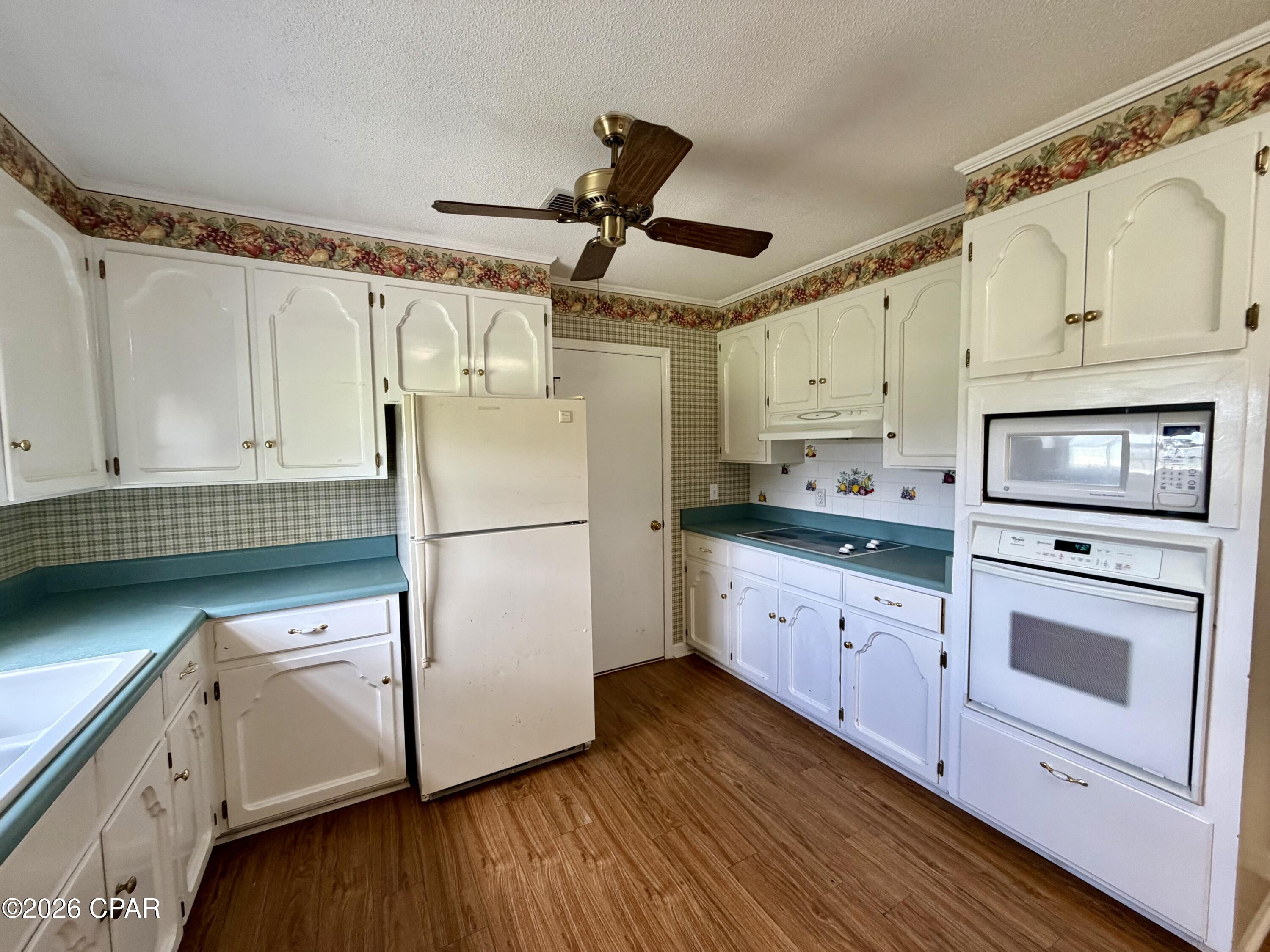1960 Inwood Road Sneads, FL 32460 - Photo 4 of 42 Gallery Image 4