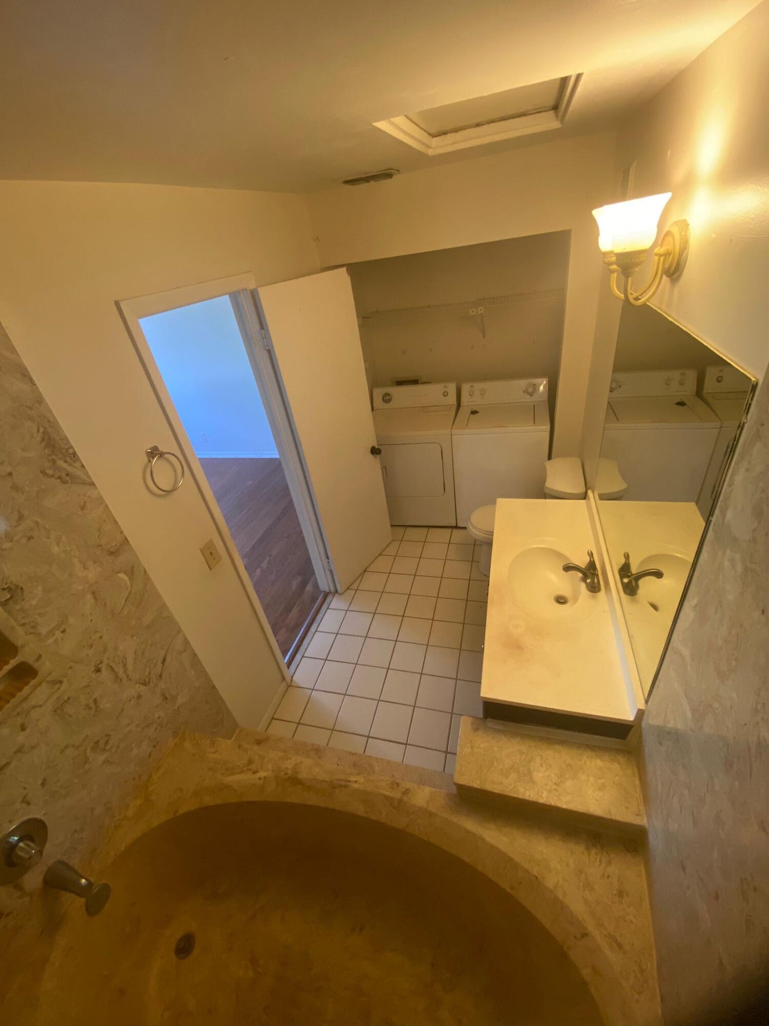 19 Crossings Circle, Unit E Boynton Beach, FL 33435 - Photo 10 of 10 IMG-20250514-WA0010