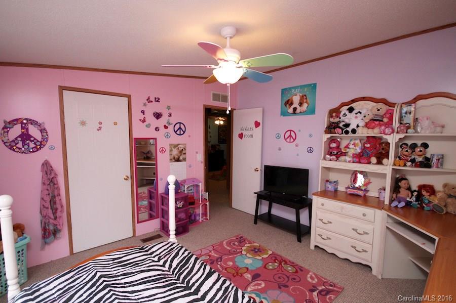 96 Misty Ridge Lane Leicester, NC 28748 - Photo 11 of 24 Gallery Image 11