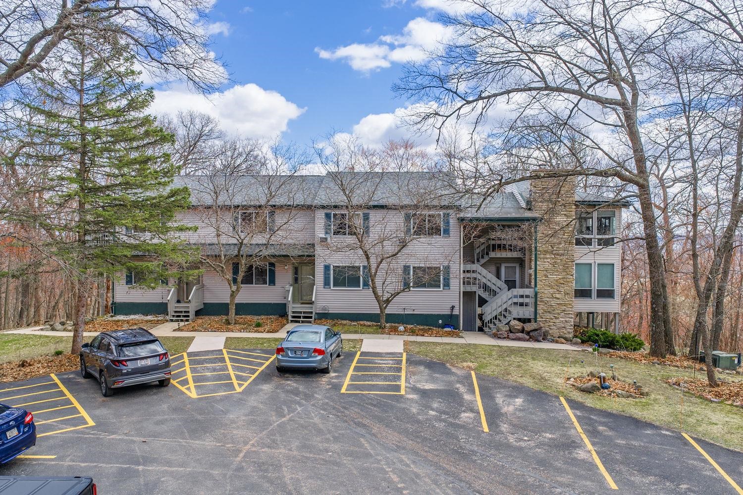 S6185 Bluff Road, Unit 4 Merrimac, WI 53561 - Photo 26 of 34