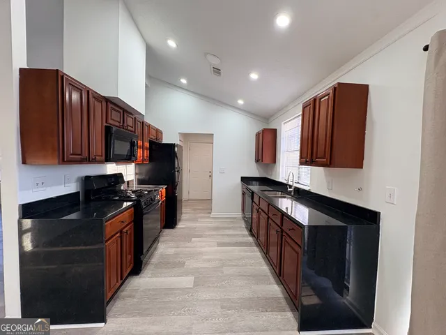 $1,750 | 3929 Flakes Mill Road, Decatur, GA 30034