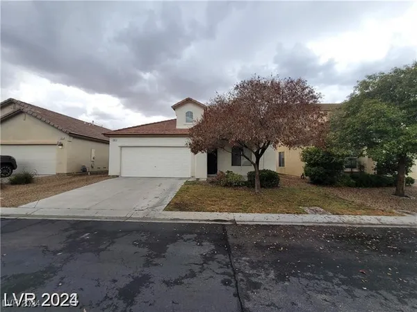 $499,900 | 7667 Borealis Street, Las Vegas, NV 89123