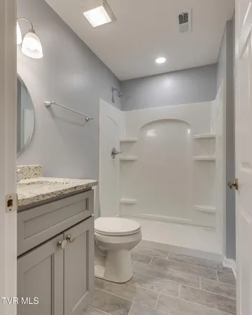 $319,900 | 104 Woodmont Avenue, Kingsport, TN 37660