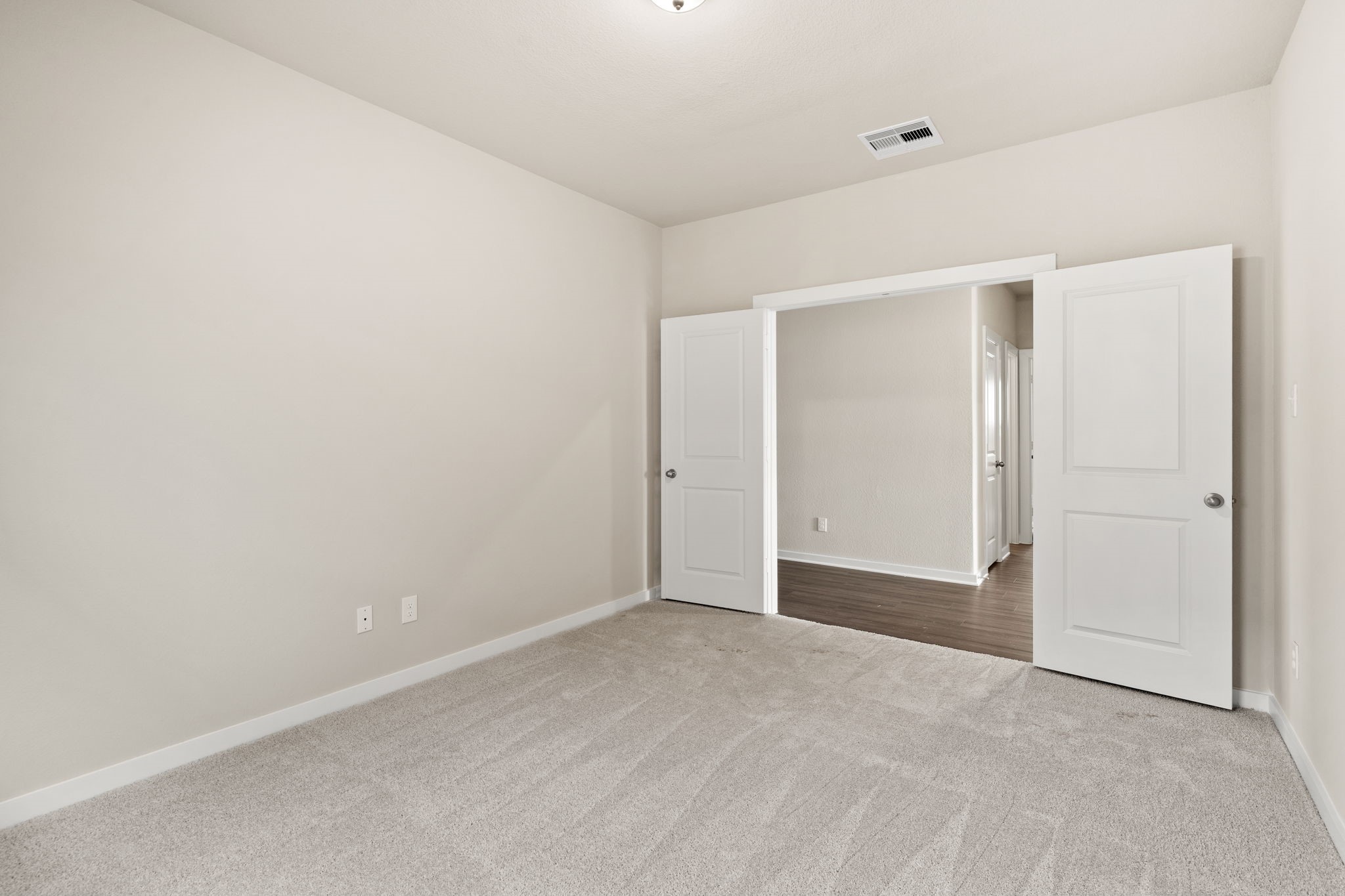 1923 Stargazer Lane Angleton, TX 77515 - Photo 16 of 36