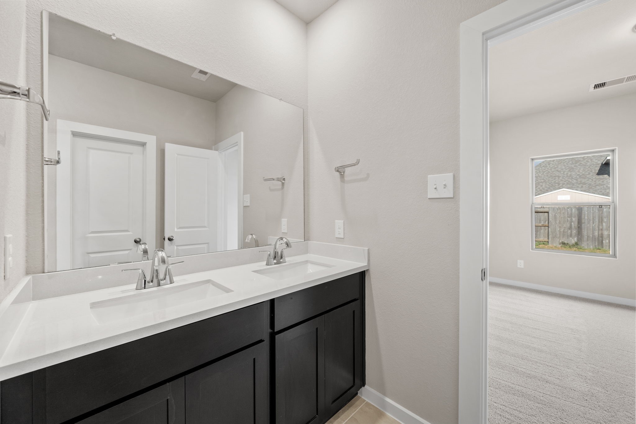 1923 Stargazer Lane Angleton, TX 77515 - Photo 20 of 36