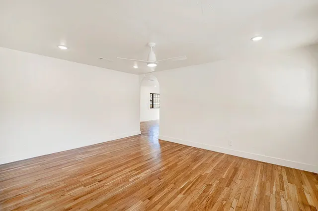 $2,000 | 510 Parkview Boulevard, New Braunfels, TX 78130