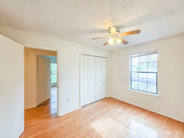 $2,150 | 15 Fisher Drive, Franklin Park, NJ 08823