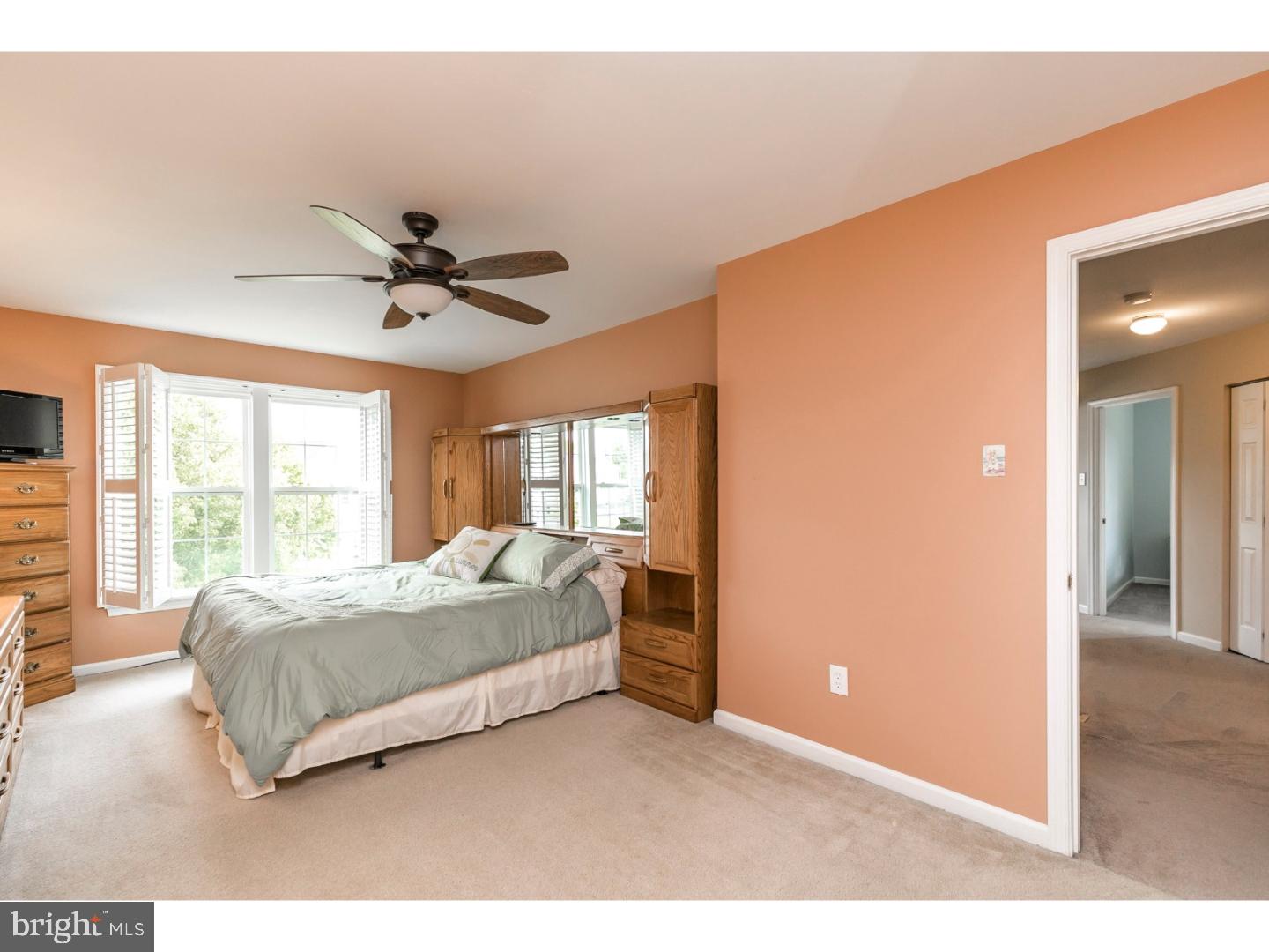 43 Quail Circle Spring City, PA 19475 - Photo 15 of 25 Master Bedroom