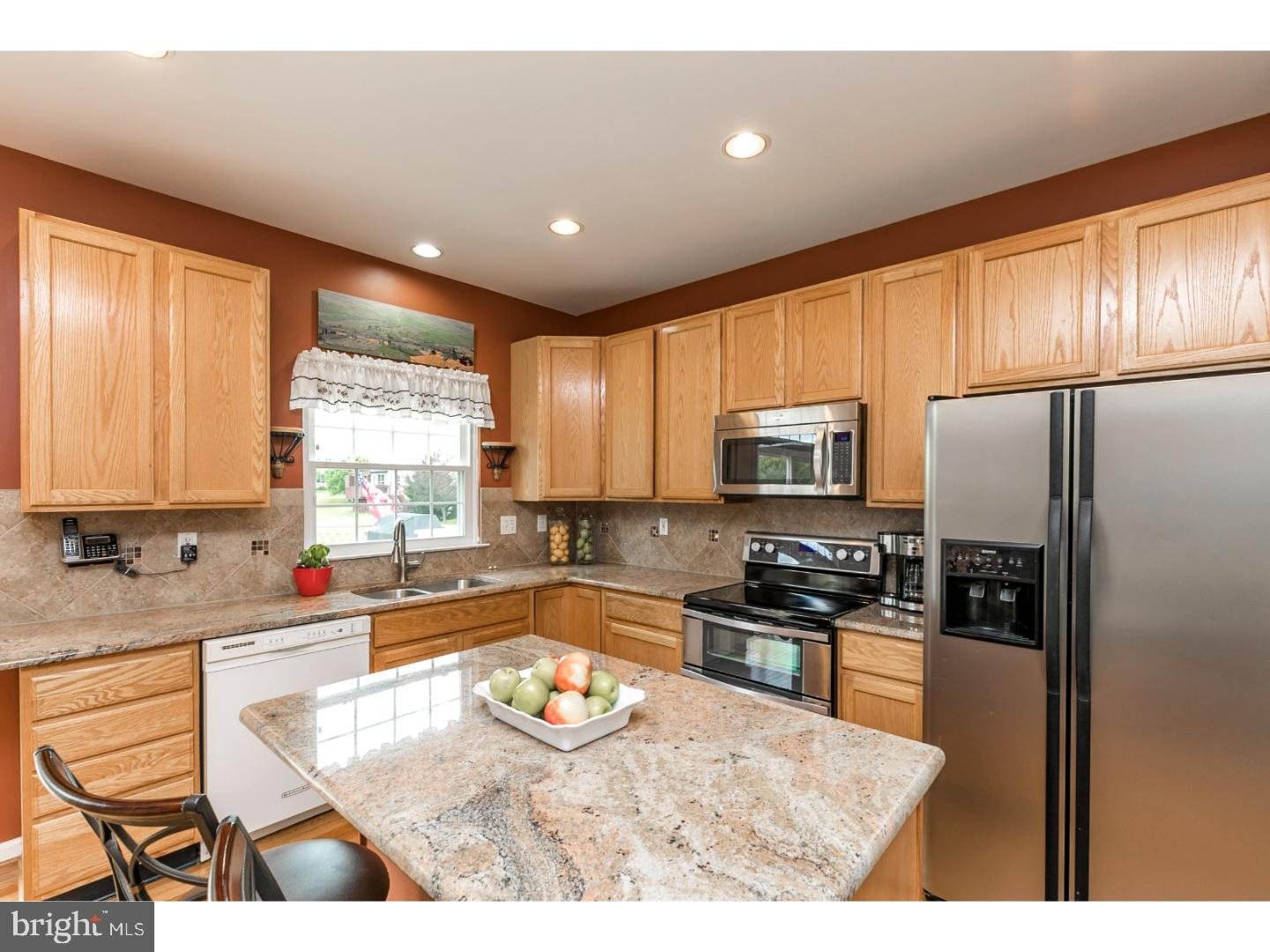 43 Quail Circle Spring City, PA 19475 - Photo 10 of 25 Kitchen