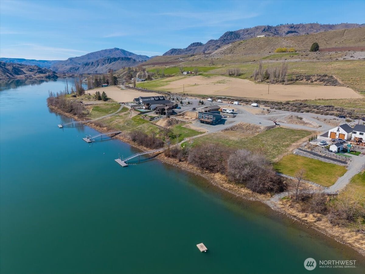 519 Hidden Lane Chelan, WA 98816 - Photo 25 of 25 an aerial view of residential houses with outdoor space