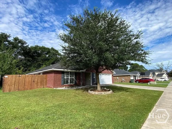 $1,950 | 231 Augusta Way, Hinesville, GA 31313