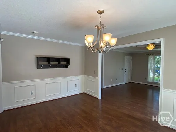 $1,950 | 231 Augusta Way, Hinesville, GA 31313