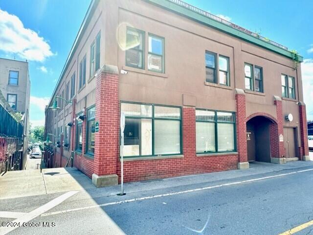 433 Broadway, Unit 203 Saratoga Springs, NY 12866 - Photo 17 of 17 18