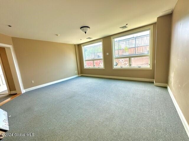 433 Broadway, Unit 203 Saratoga Springs, NY 12866 - Photo 4 of 17 1