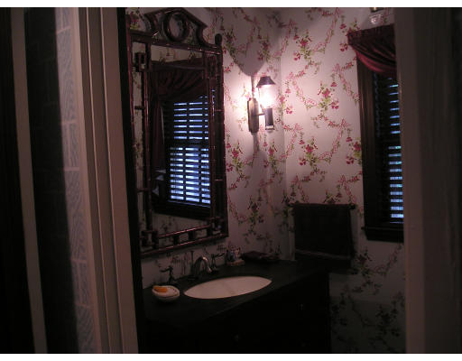 33 Rockyledge Road Swampscott, MA 01907 - Photo 7 of 10 Gallery Image 7