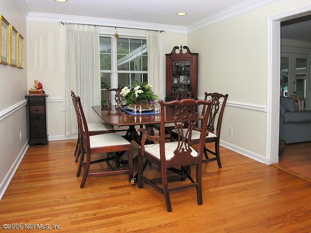 4671 Ivanhoe Road Jacksonville, FL 32210 - Photo 8 of 11 Dining Room