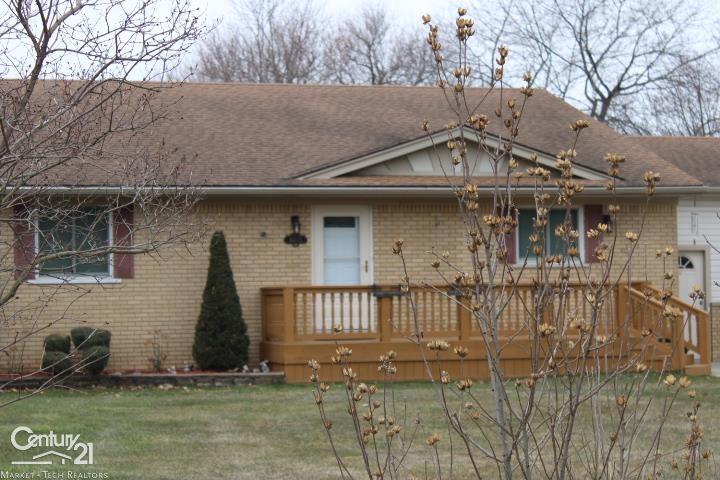 46075 Heydenreich Road Macomb, MI 48044 - Photo 24 of 24 Gallery Image 24