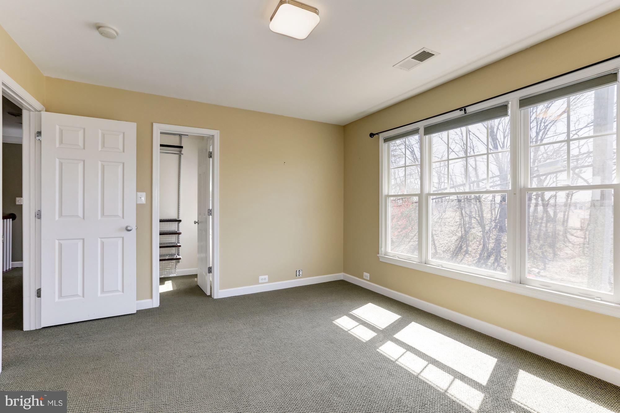 2201 South Glebe Road Arlington, VA 22206 - Photo 16 of 28 Bedroom