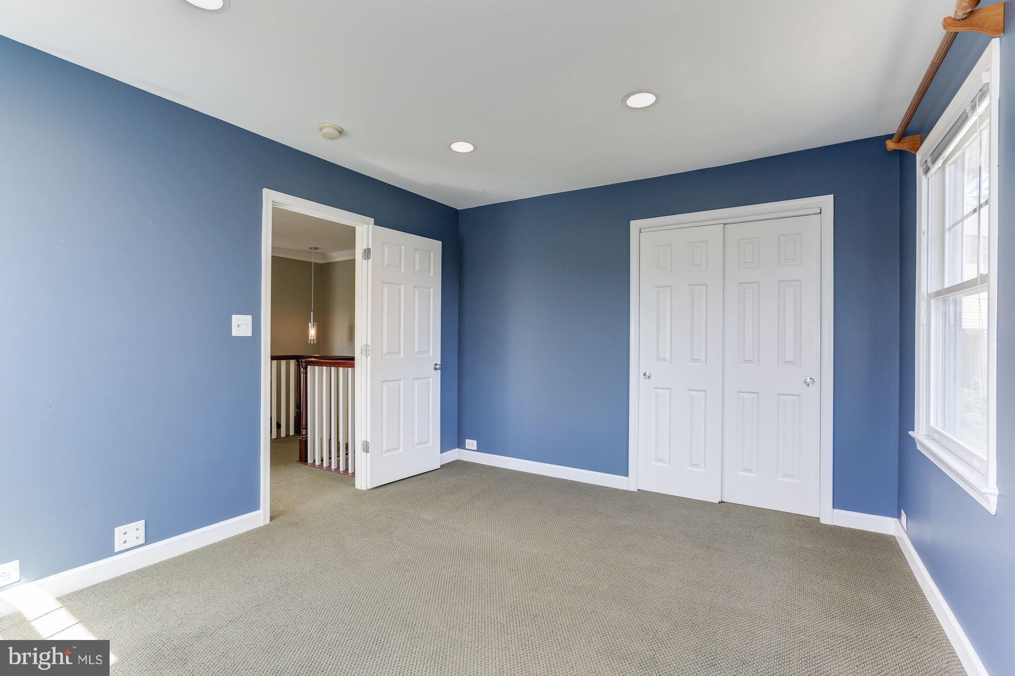 2201 South Glebe Road Arlington, VA 22206 - Photo 19 of 28 Bedroom